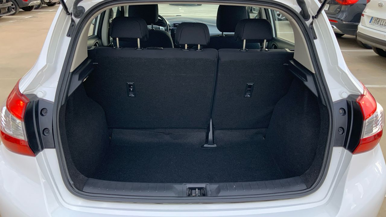 Nissan Pulsar 1.2 DIG-T VISIA 115 5P