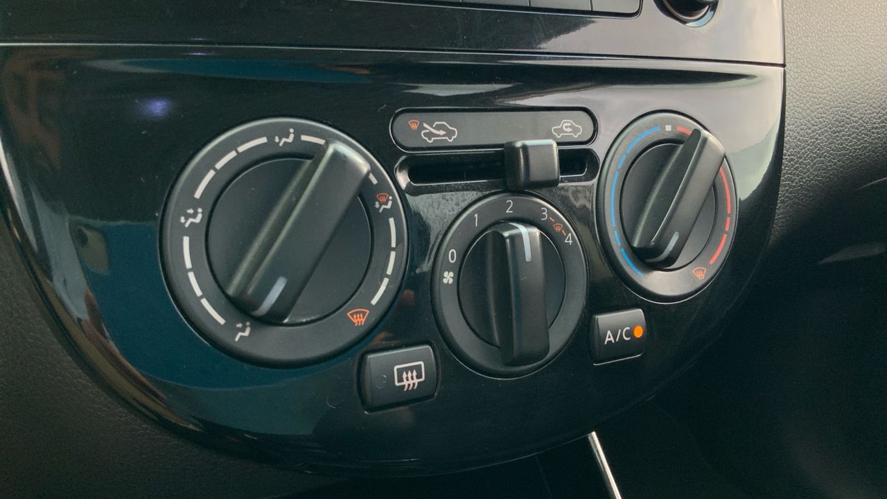 Nissan Pulsar 1.2 DIG-T VISIA 115 5P