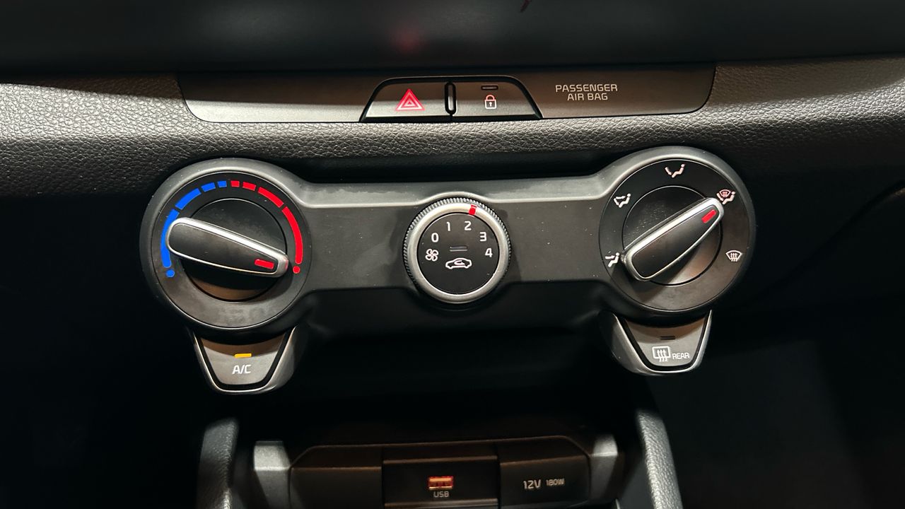 Kia Stonic 1.0 T-GDI MHEV IMT 74KW CONCEPT 100 5P