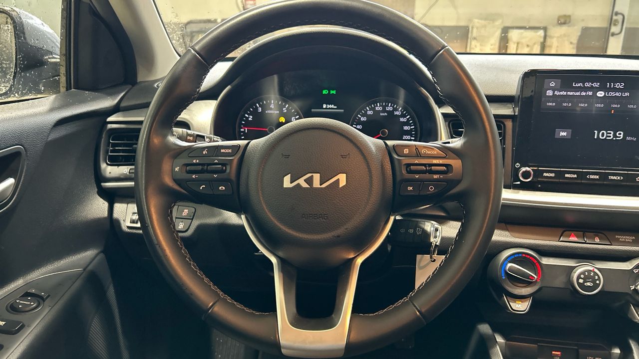 Kia Stonic 1.0 T-GDI MHEV IMT 74KW CONCEPT 100 5P