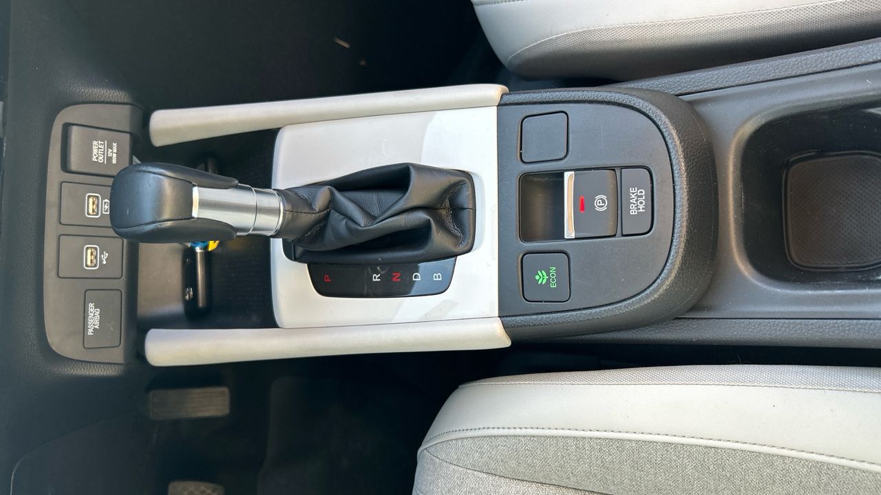 Honda Jazz 1.5 I-MMD HEV EXECUTIVE 109 5P