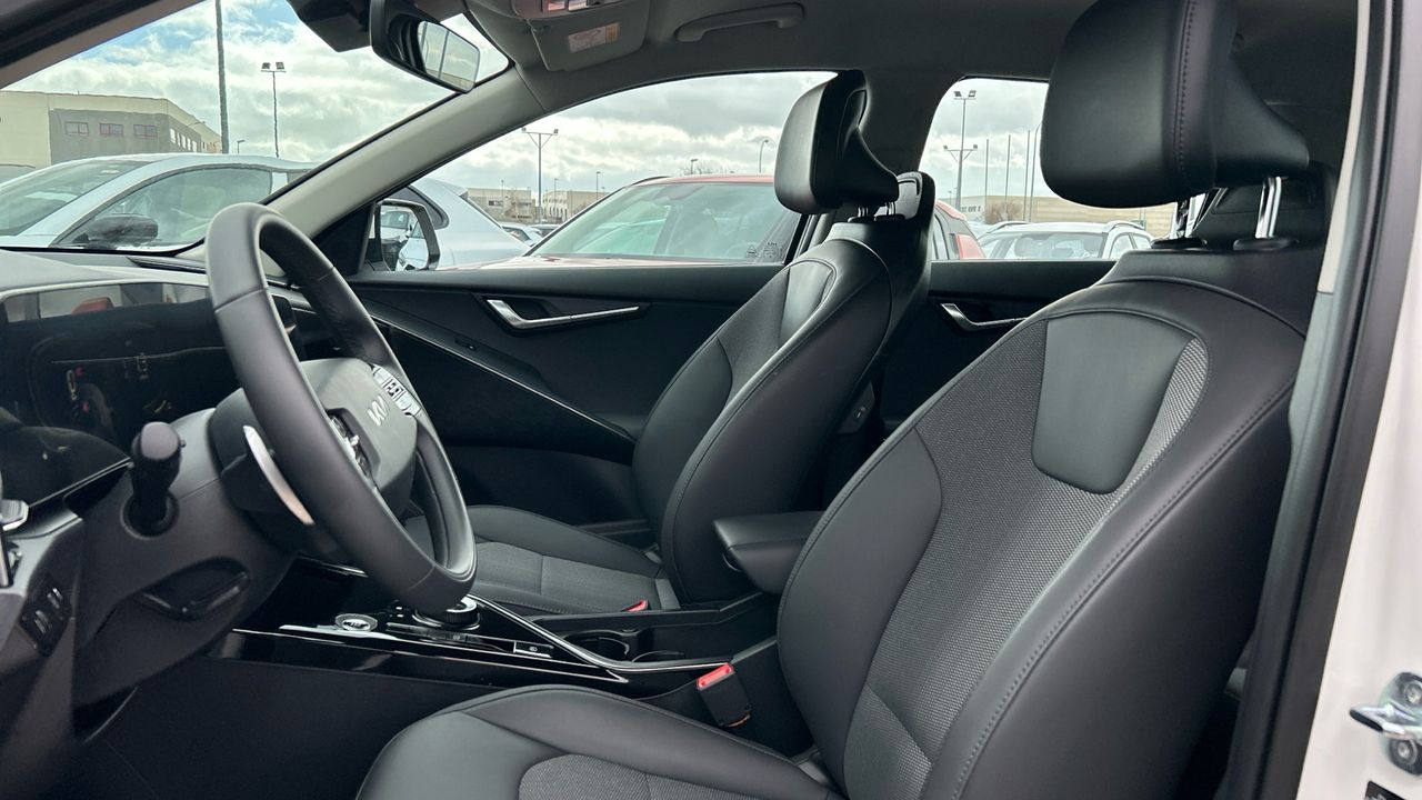 Kia Niro 1.6 GDI HEV DRIVE 129 5P