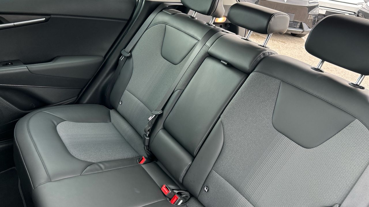 Kia Niro 1.6 GDI HEV DRIVE 129 5P