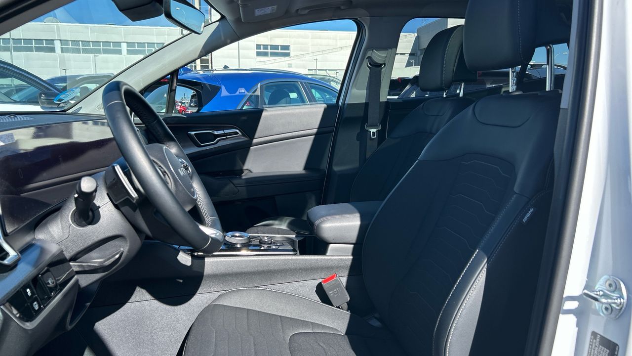 Kia Sportage 1.6 T-GDI HEV TECH AUTO 215 5P