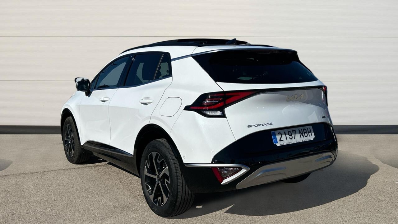 Kia Sportage 1.6 T-GDI HEV TECH AUTO 215 5P