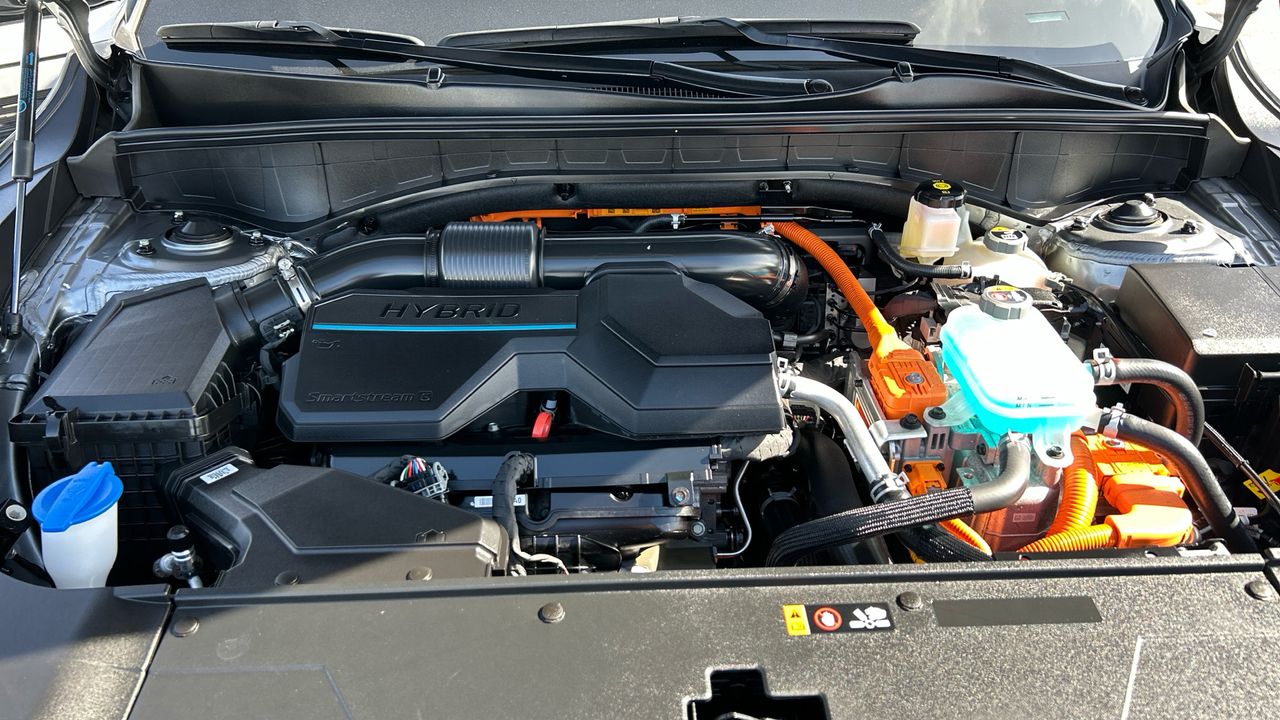 Kia Sorento 1.6 T-GDI HEV EMOTION AUTO 4WD 215 5P 7 Plazas