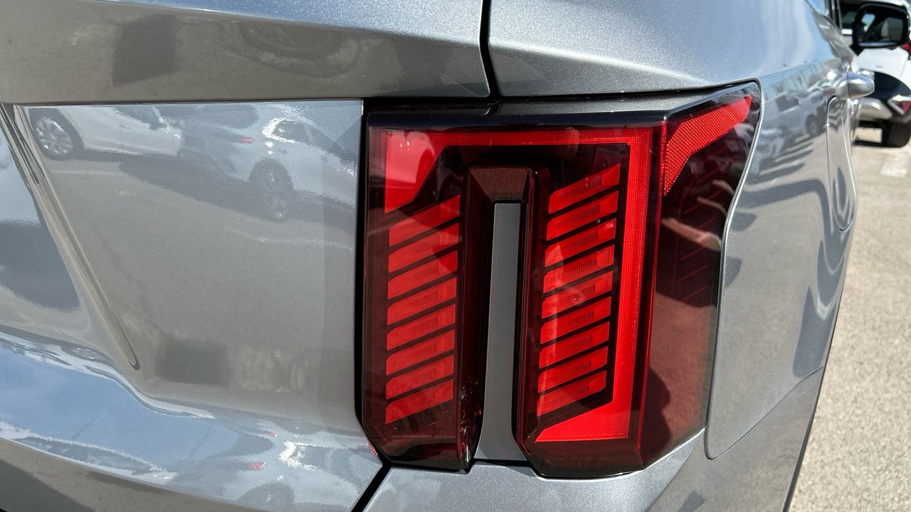 Kia Sorento 1.6 T-GDI HEV EMOTION AUTO 4WD 215 5P 7 Plazas