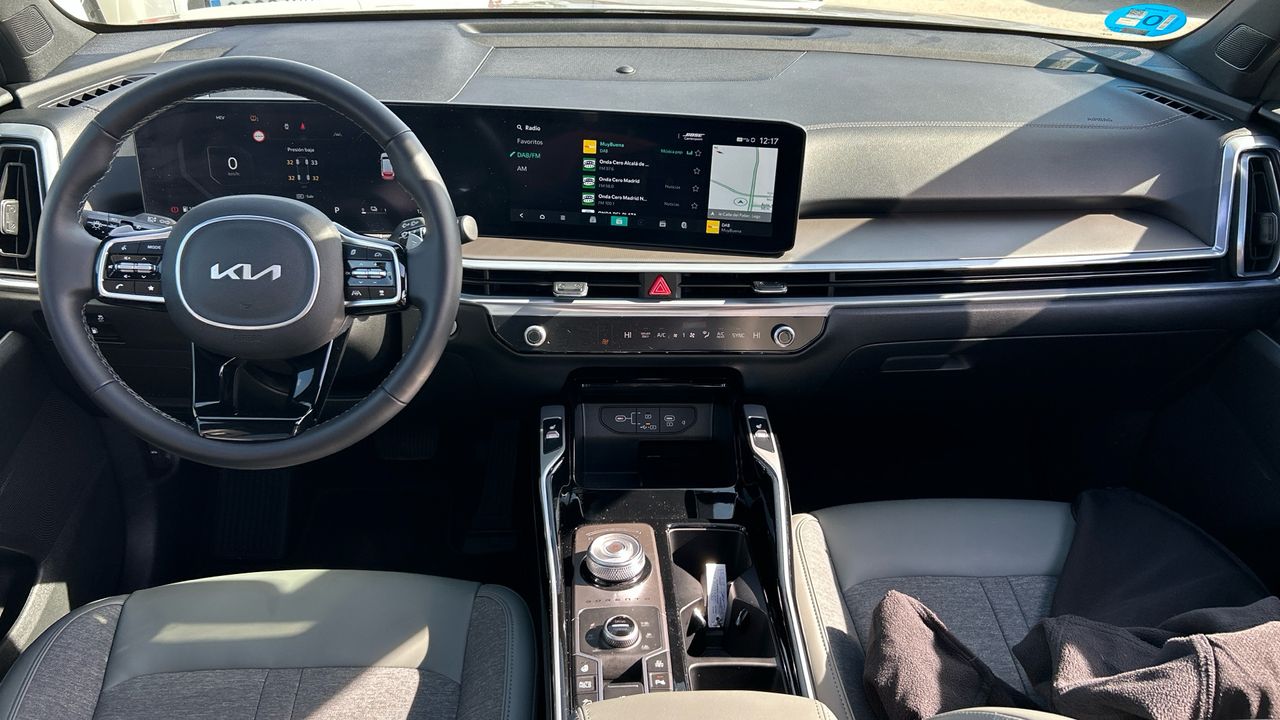 Kia Sorento 1.6 T-GDI HEV EMOTION AUTO 4WD 215 5P 7 Plazas