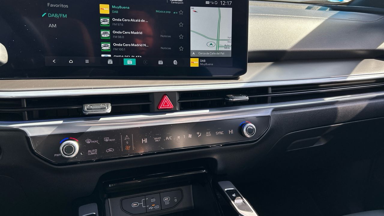 Kia Sorento 1.6 T-GDI HEV EMOTION AUTO 4WD 215 5P 7 Plazas