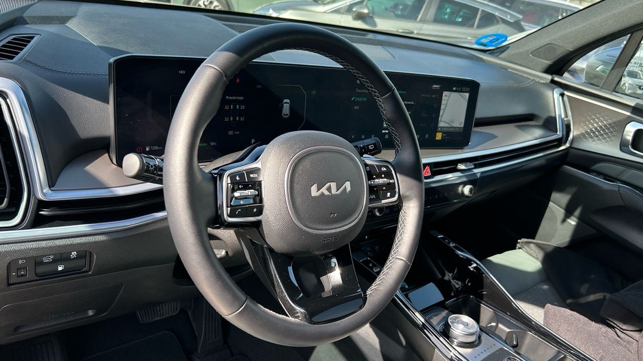 Kia Sorento 1.6 T-GDI HEV EMOTION AUTO 4WD 215 5P 7 Plazas