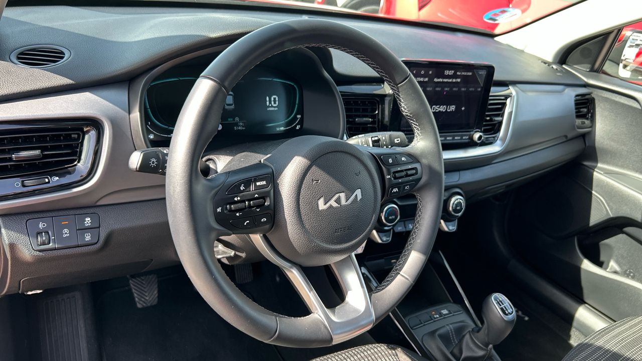 Kia Stonic 1.0 T-GDI MHEV IMT 74KW DRIVE 100 5P