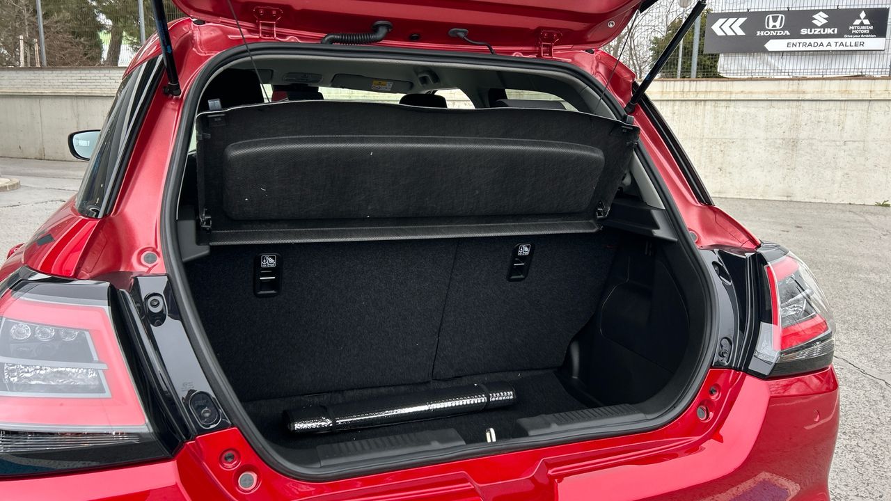 Suzuki Swift 1.2 MILD HYBRID S2 81 5P