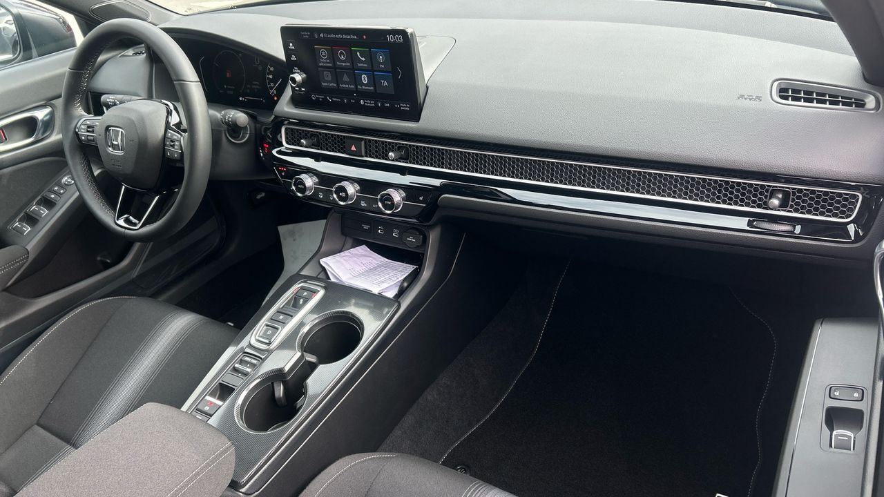 Honda Civic 2.0 HEV ELEGANCE CVT 184 5P