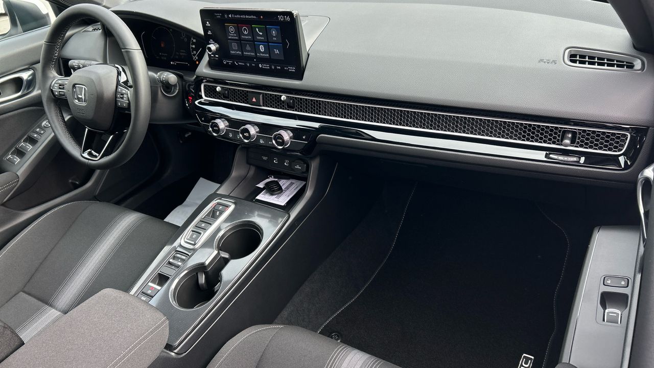 Honda Civic 2.0 HEV ELEGANCE CVT 184 5P