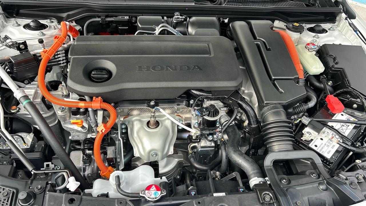 Honda Civic 2.0 HEV ELEGANCE CVT 184 5P