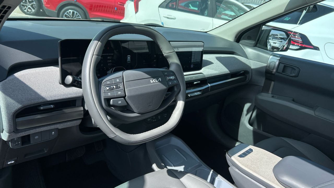 Kia EV3 BEV 58KWH 150KW EARTH AUTO 204 5P