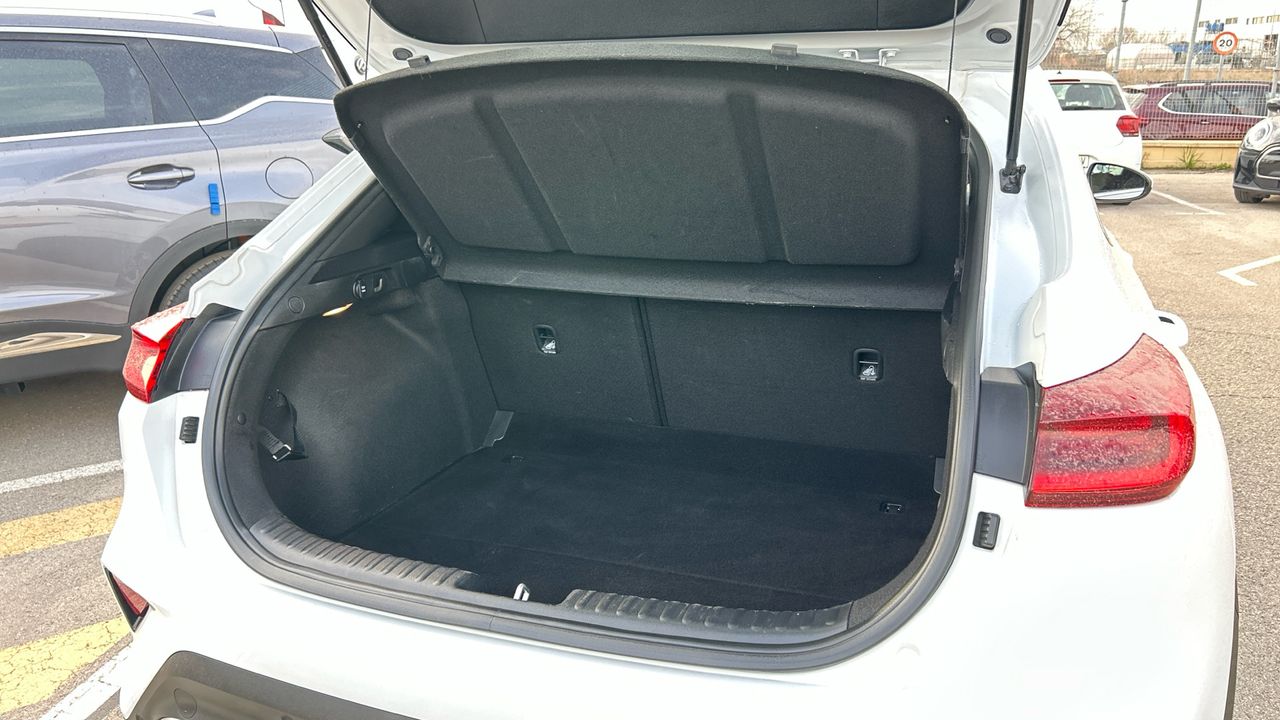 Kia XCeed 1.5 MHEV 103KW DRIVE DCT 140 5P