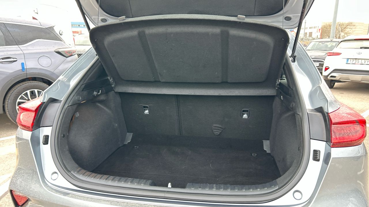 Kia XCeed 1.5 MHEV 103KW DRIVE DCT 140 5P