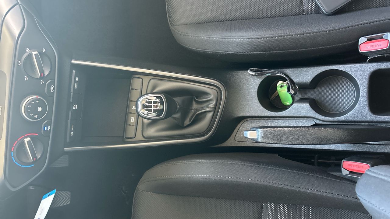 Hyundai Bayon 1.0 TGDI 48V MHEV 74KW ESSENCE 100 5P