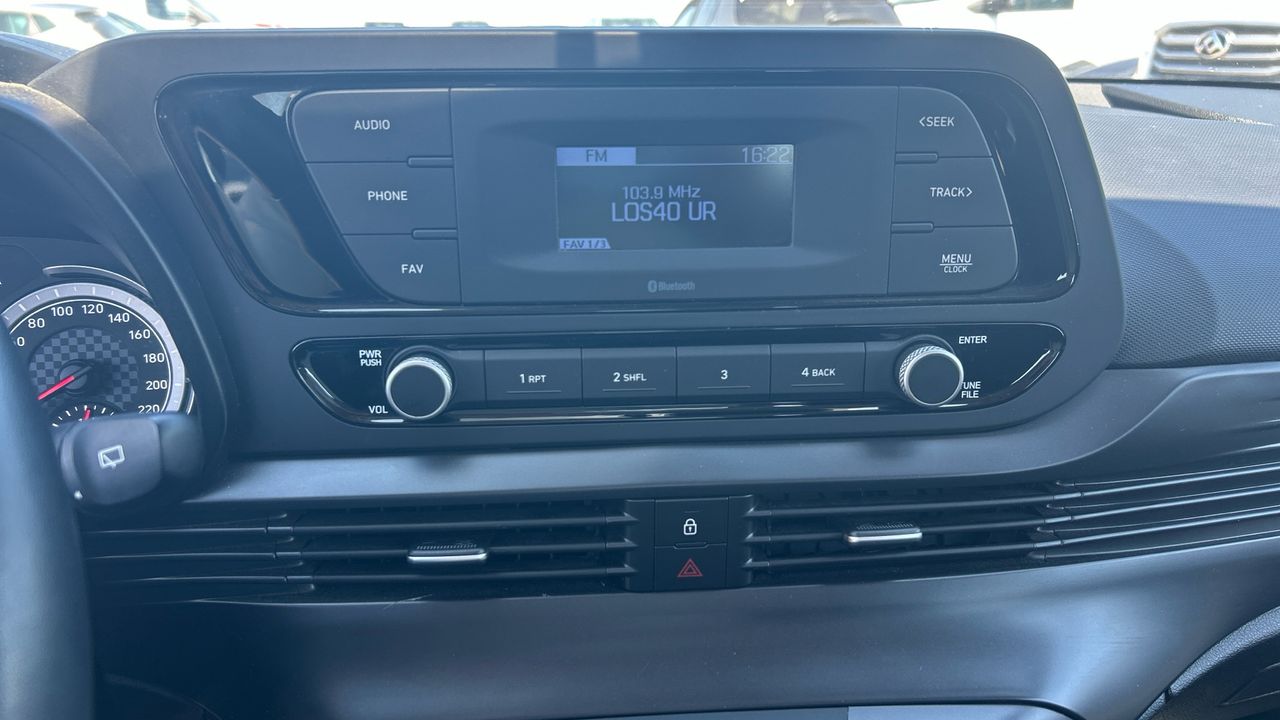 Hyundai Bayon 1.0 TGDI 48V MHEV 74KW ESSENCE 100 5P