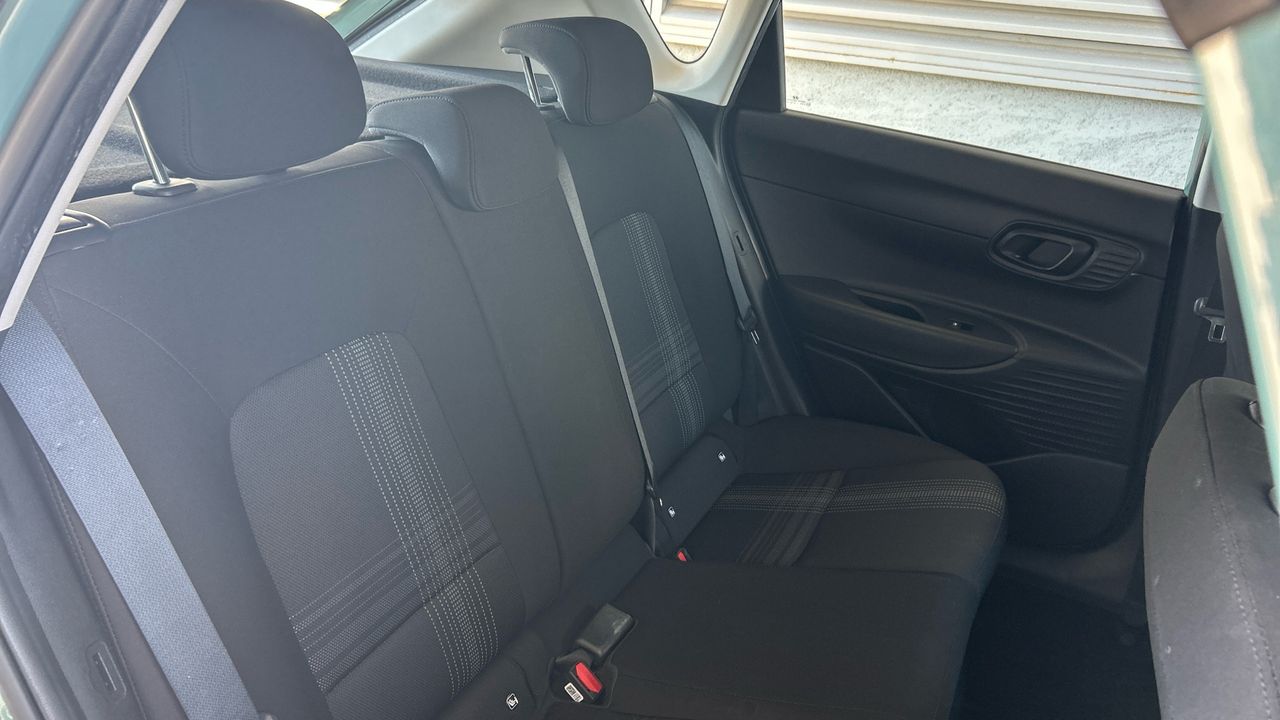 Hyundai Bayon 1.0 TGDI 48V MHEV 74KW ESSENCE 100 5P