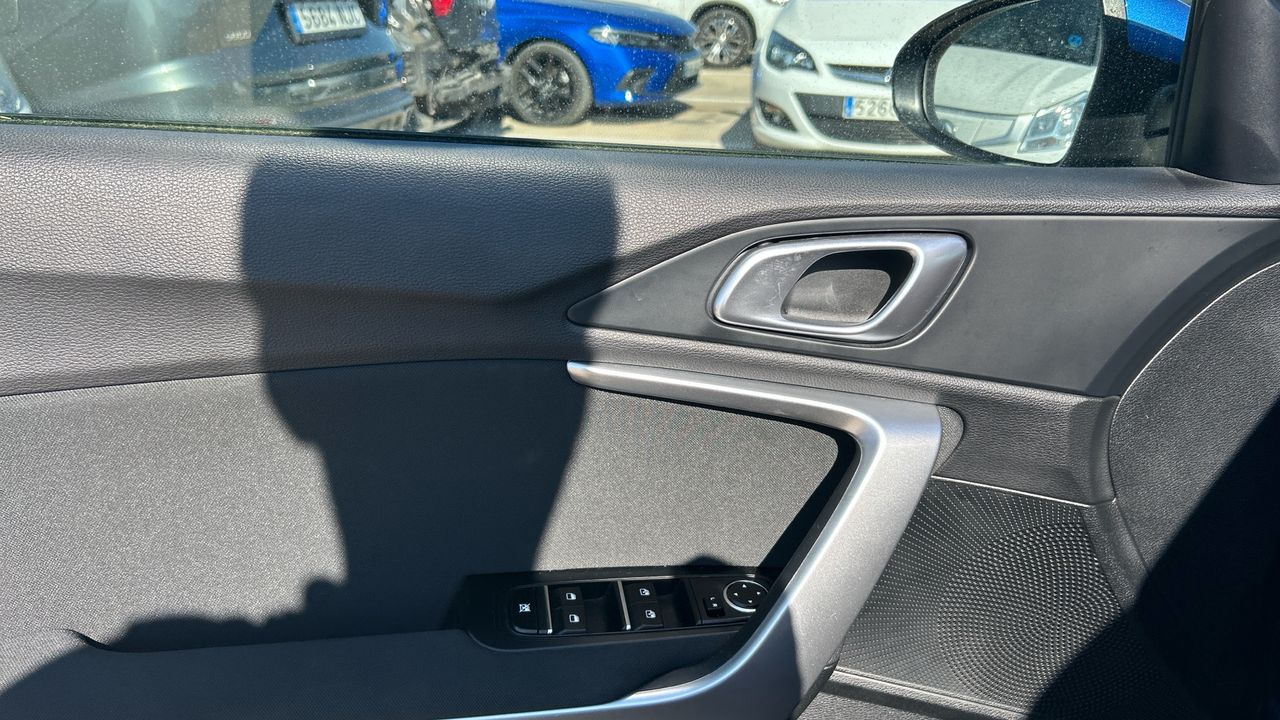 Kia XCeed 1.5 MHEV 103KW DRIVE DCT 140 5P