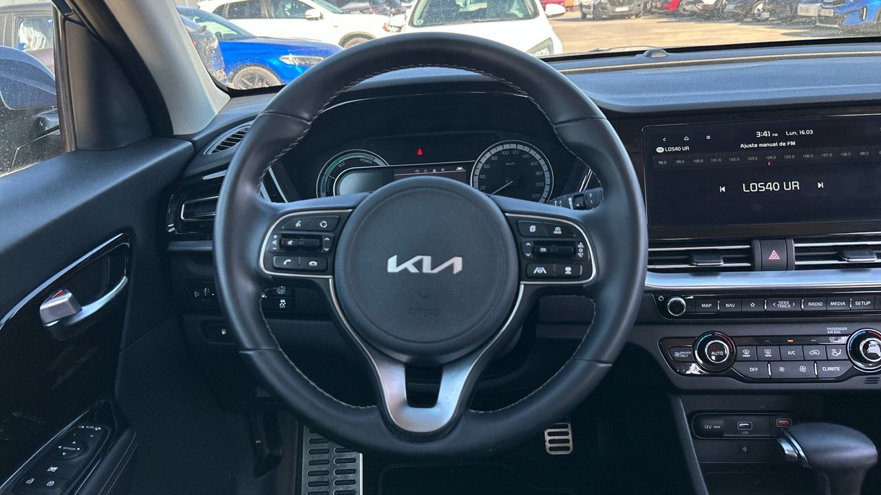Kia Niro 1.6 GDI HEV EMOTION 141 5P