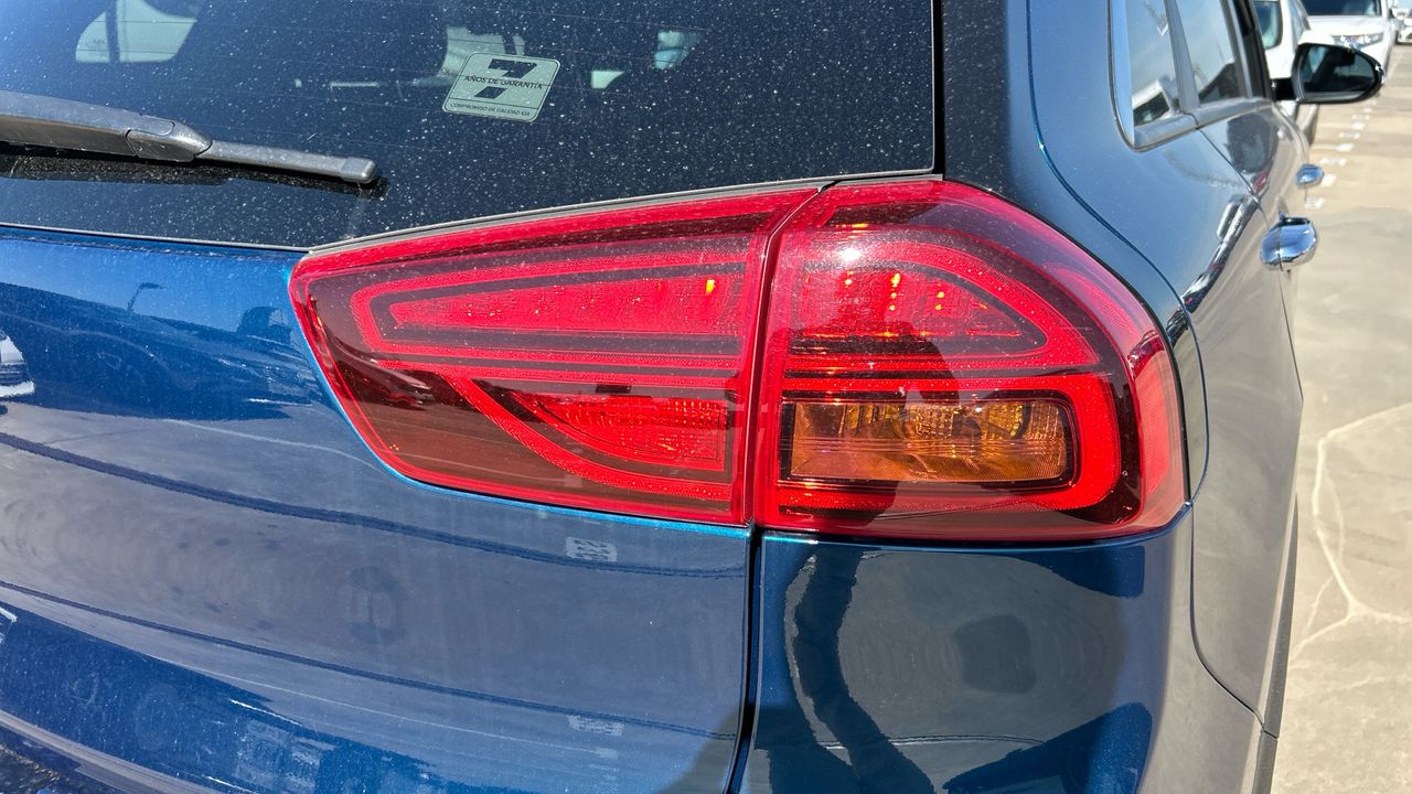 Kia Niro 1.6 GDI HEV EMOTION 141 5P