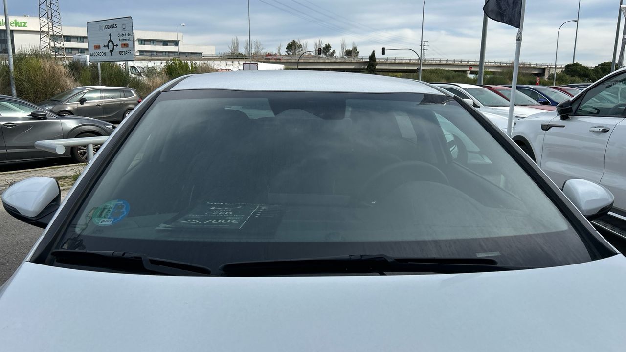 Kia Ceed 1.5 MHEV 103KW TECH DCT 140 5P