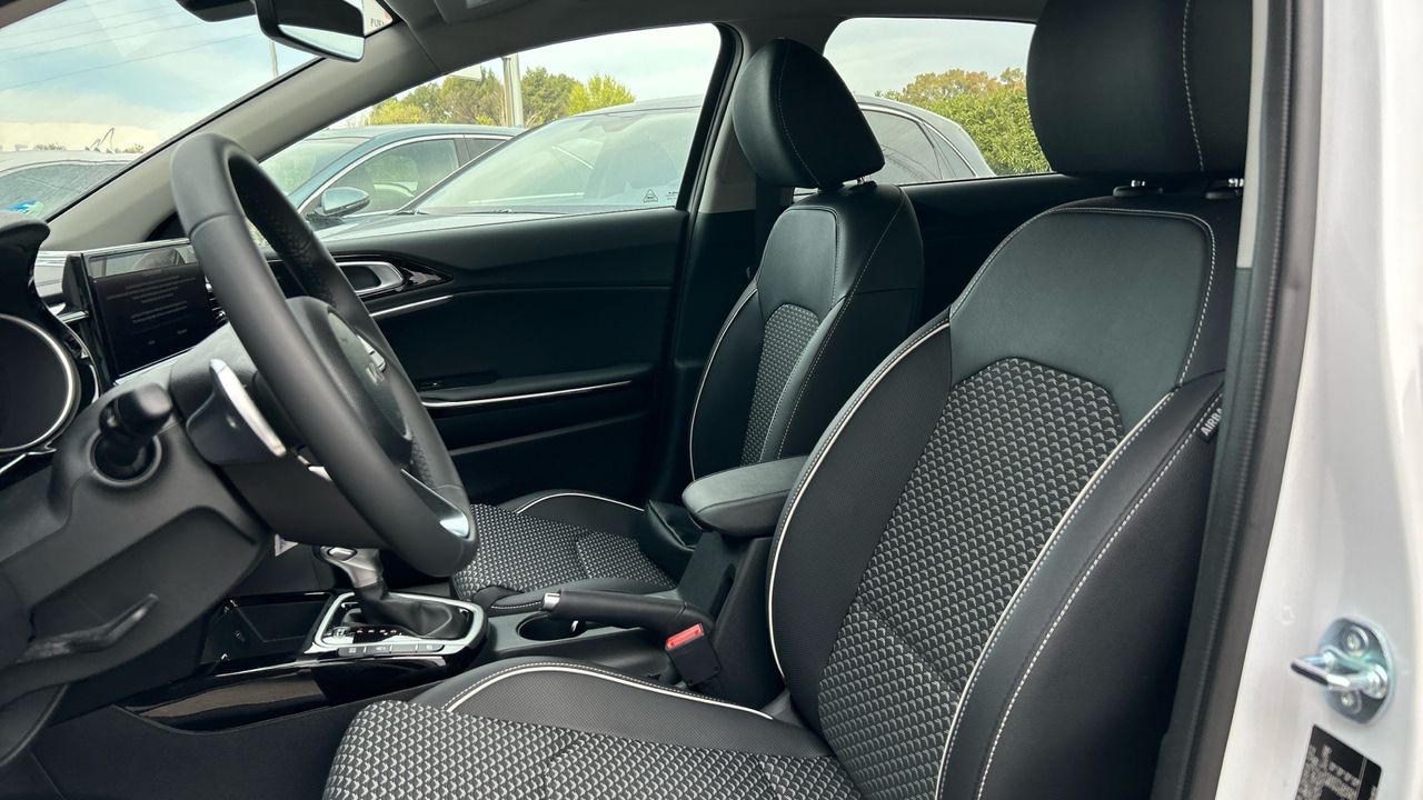 Kia Ceed 1.5 MHEV 103KW TECH DCT 140 5P