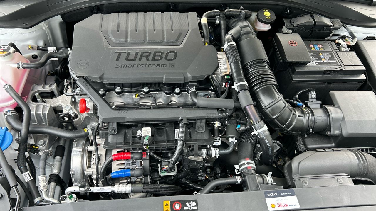 Kia Ceed 1.5 MHEV 103KW TECH DCT 140 5P