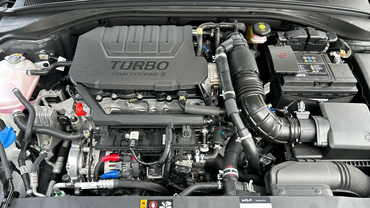 Kia Ceed 1.5 MHEV 103KW TECH DCT 140 5P