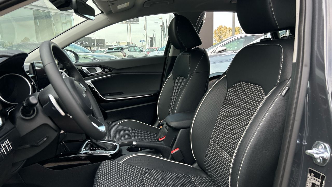 Kia Ceed 1.5 MHEV 103KW TECH DCT 140 5P