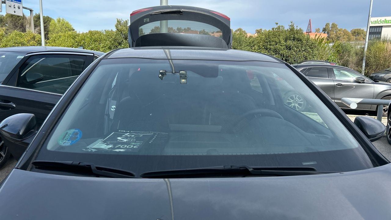 Kia Ceed 1.5 MHEV 103KW TECH DCT 140 5P