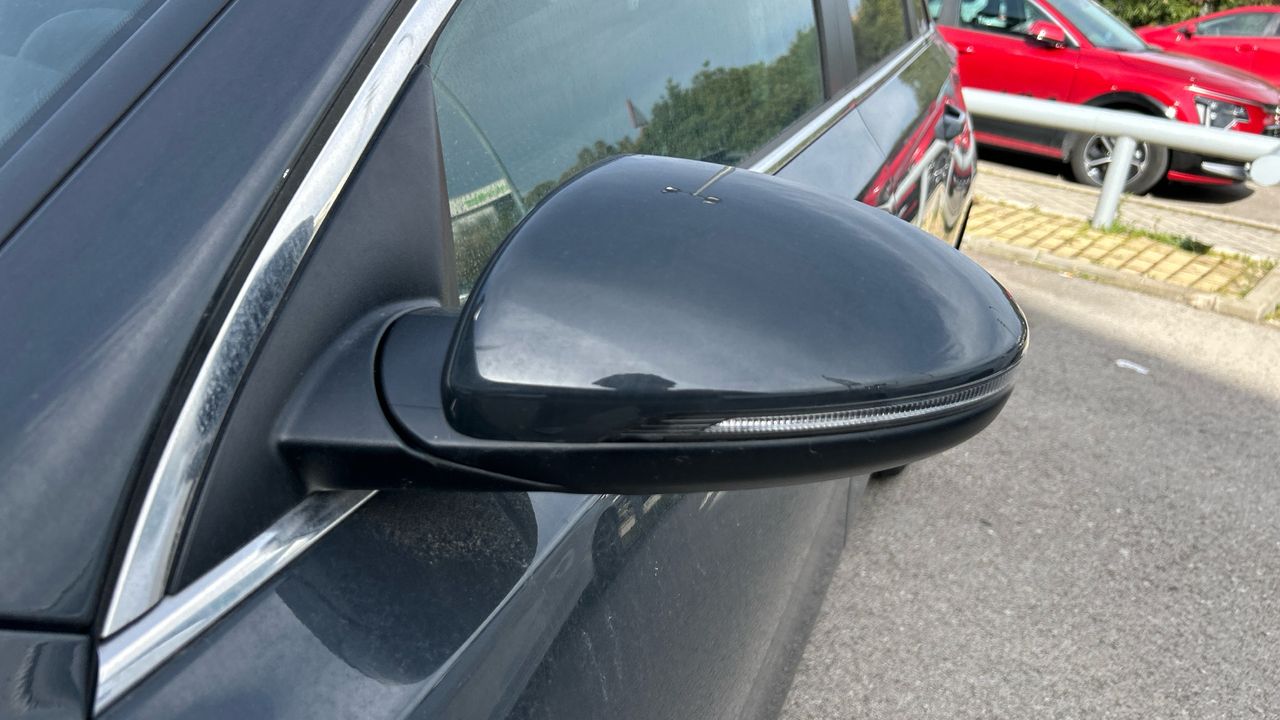 Kia Ceed 1.5 MHEV 103KW TECH DCT 140 5P