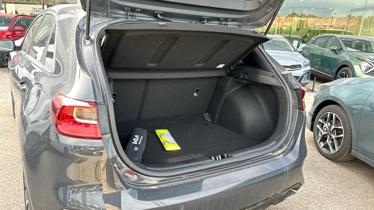 Kia Ceed 1.5 MHEV 103KW TECH DCT 140 5P