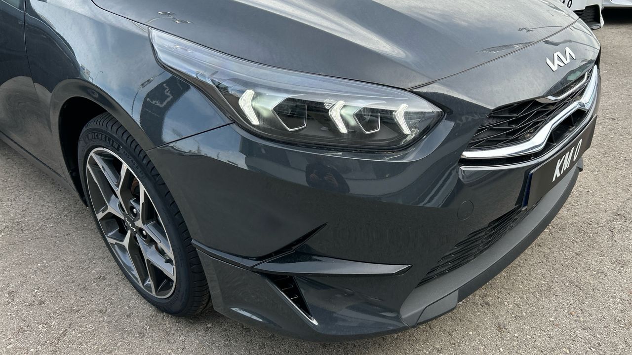 Kia Ceed 1.5 MHEV 103KW TECH DCT 140 5P