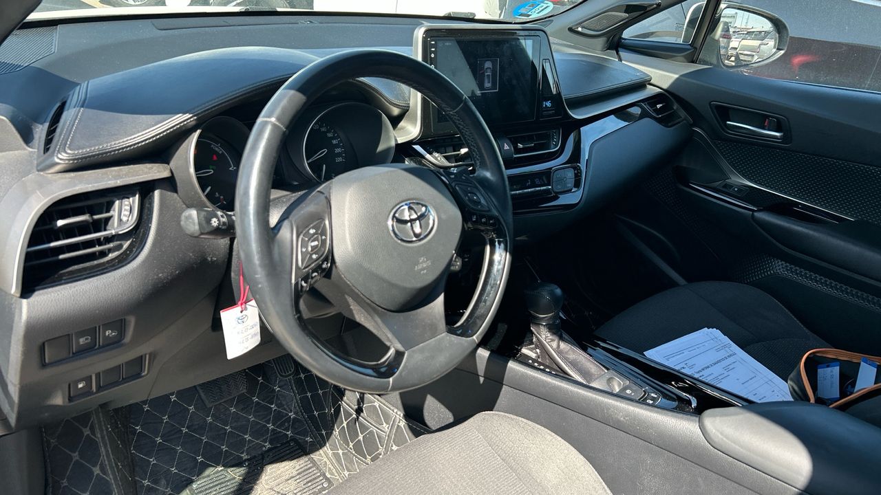Toyota C-HR 1.8 VVT-I HYBRID ADVANCE AUTO 122 5P