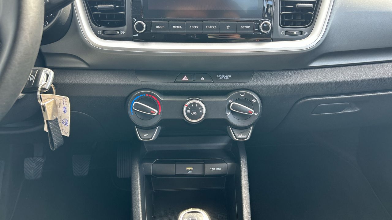 Kia Stonic 1.0 T-GDI MHEV IMT 74KW DRIVE 100 5P