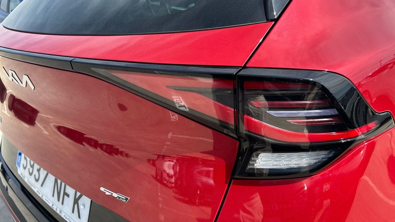 Kia Sportage 1.6 T-GDI PHEV TECH 4WD AUTO 252 5P