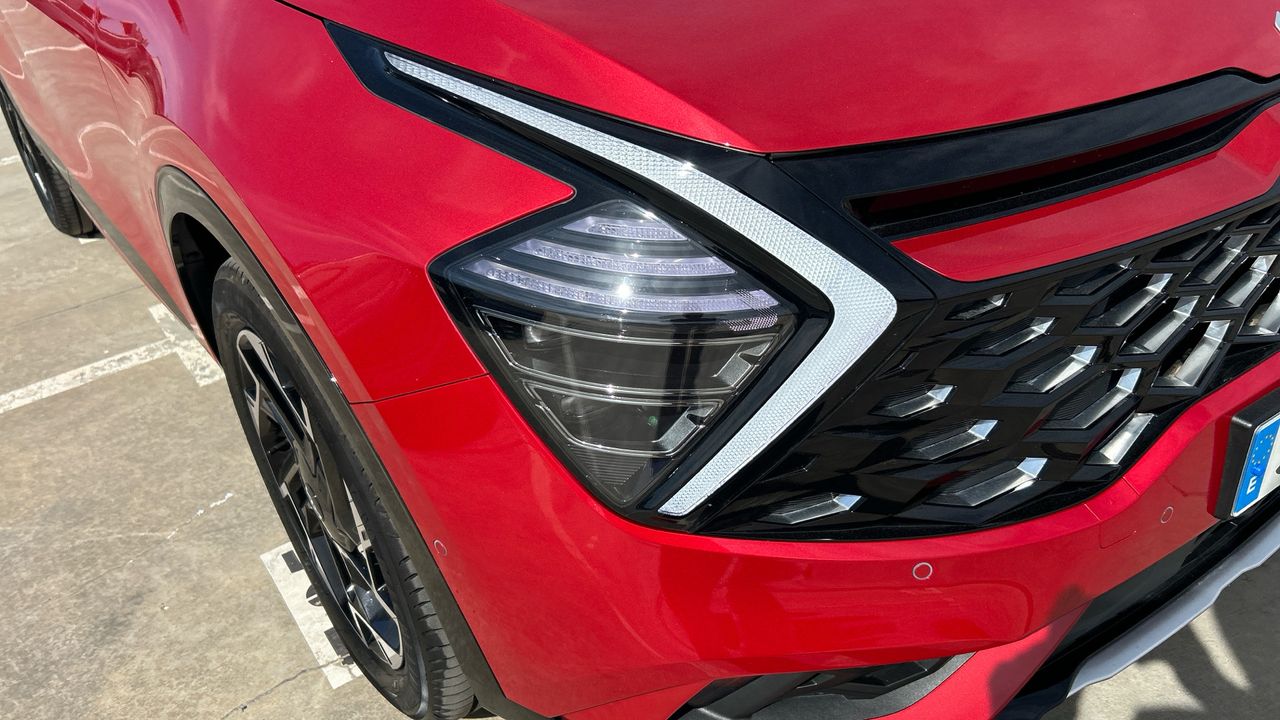 Kia Sportage 1.6 T-GDI PHEV TECH 4WD AUTO 252 5P