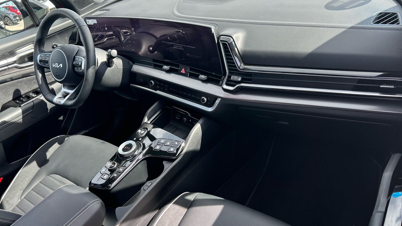 Kia Sportage 1.6 T-GDI PHEV TECH 4WD AUTO 252 5P