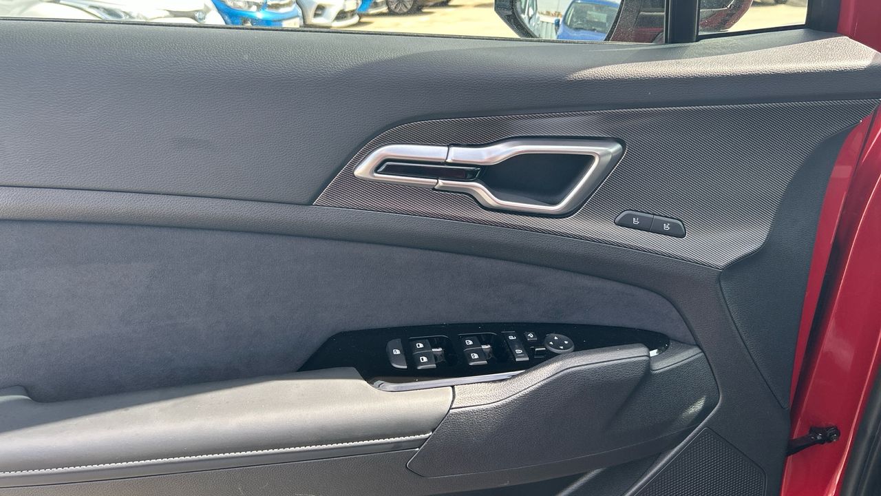 Kia Sportage 1.6 T-GDI PHEV TECH 4WD AUTO 252 5P