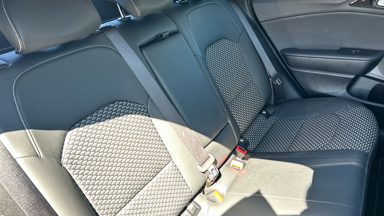 Kia Ceed 1.0 T-GDI 88KW TECH 120 5P