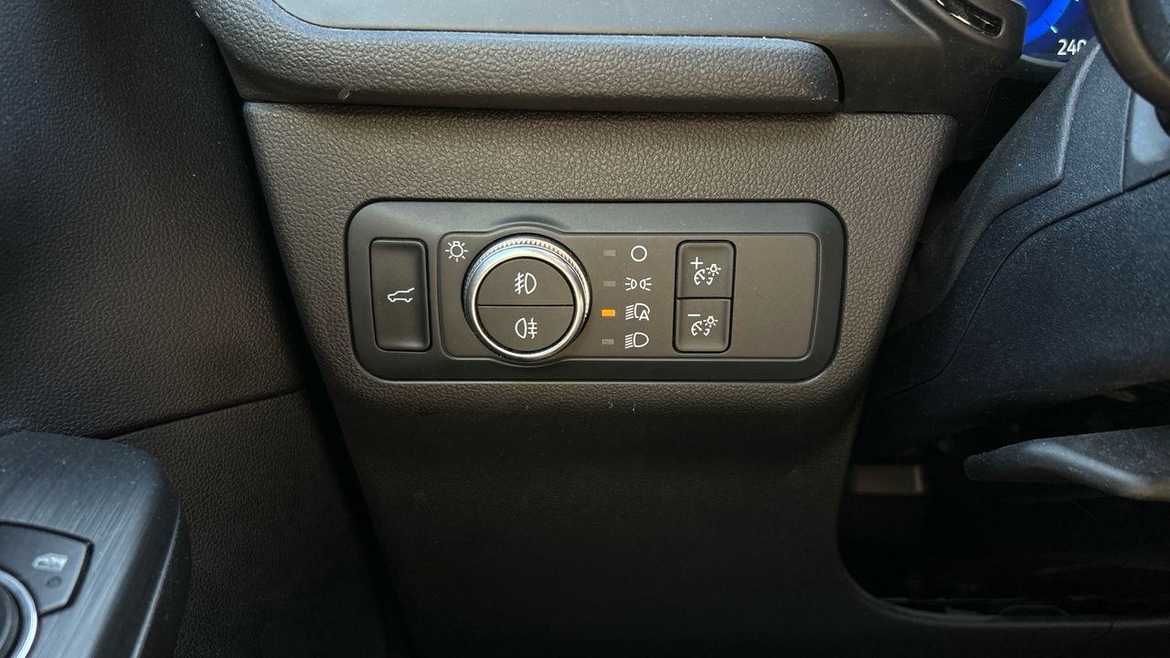 Ford Kuga 2.5 Duratec FHEV ST-Line X 4x2 Aut.