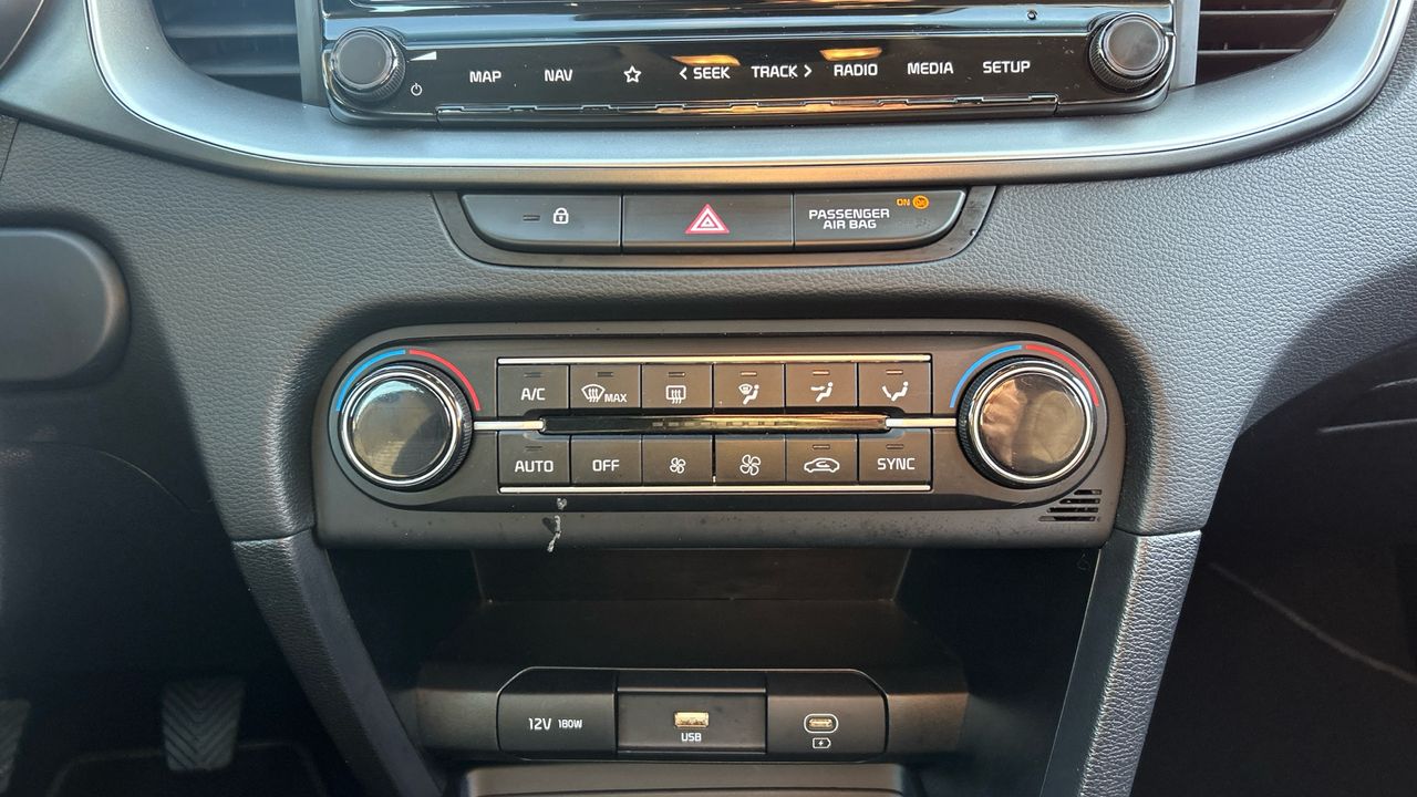 Kia Ceed 1.0 T-GDI 74KW DRIVE 100 5P