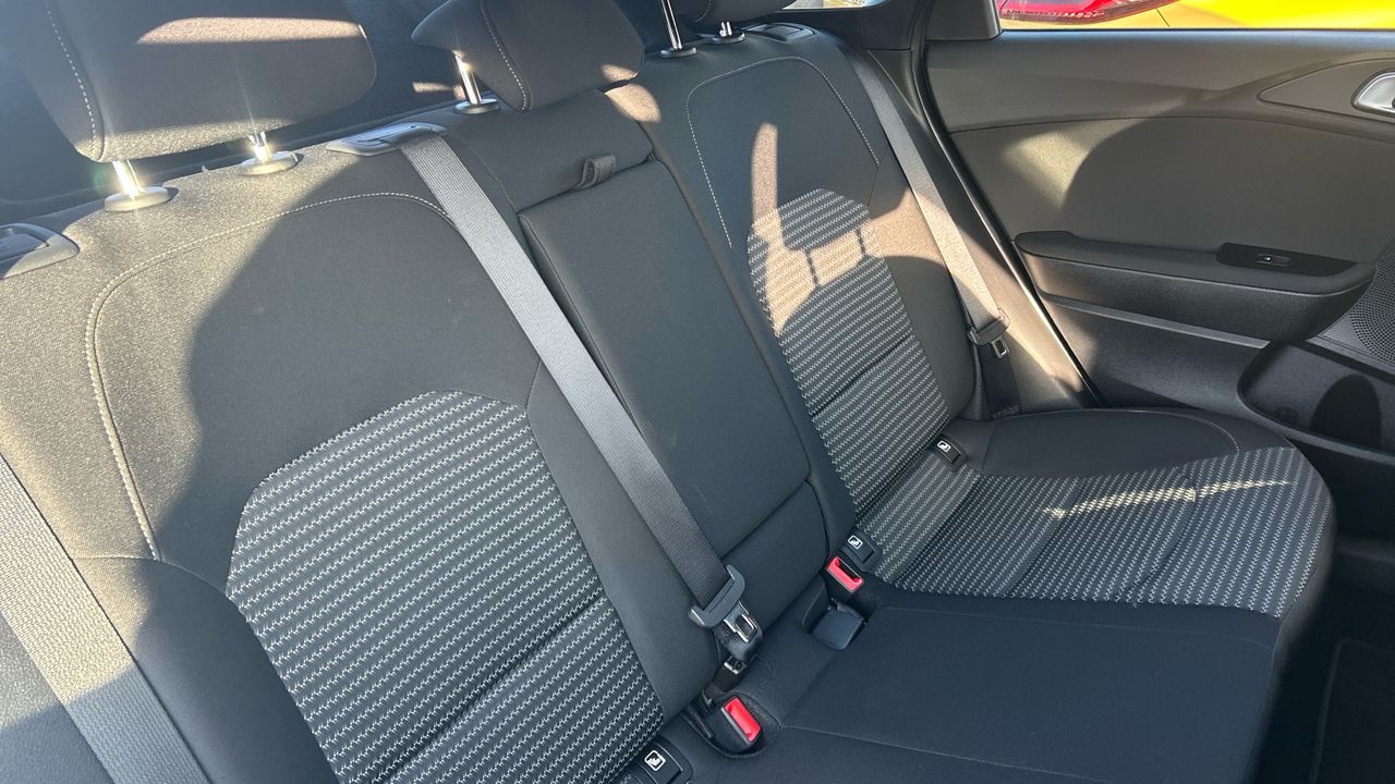 Kia Ceed 1.0 T-GDI 74KW DRIVE 100 5P