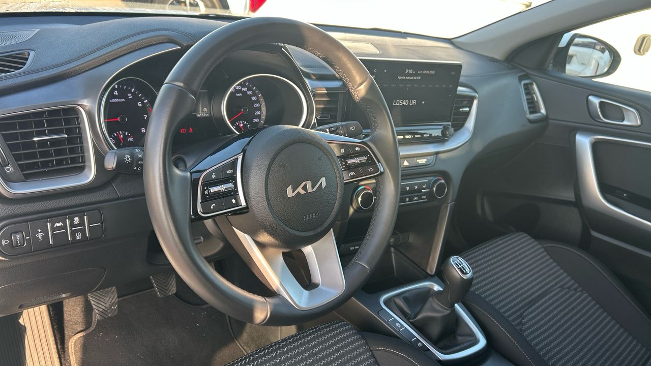 Kia Ceed 1.0 T-GDI 74KW DRIVE 100 5P