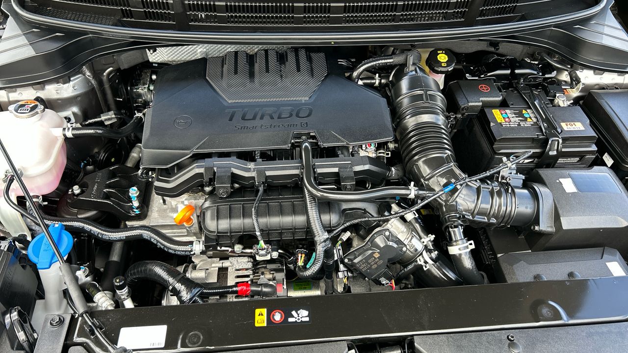 Kia Stonic 1.0 T-GDI MHEV IMT 74KW DRIVE 100 5P