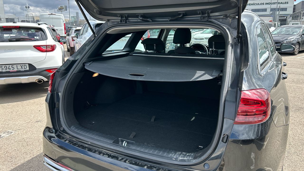 Kia Ceed 1.6 GDI PHEV EDRIVE TOURER 141 5P